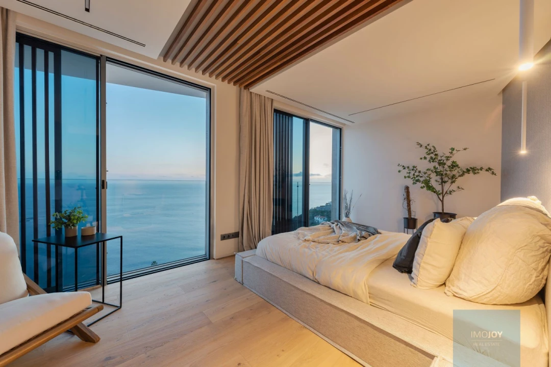 Moradia T3 para Venda em Arco da Calheta Foto 50