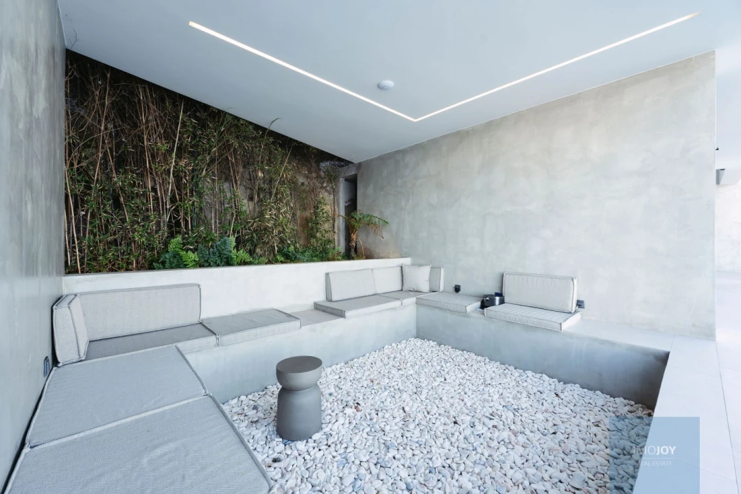 Moradia T3 para Venda em Arco da Calheta Foto 68