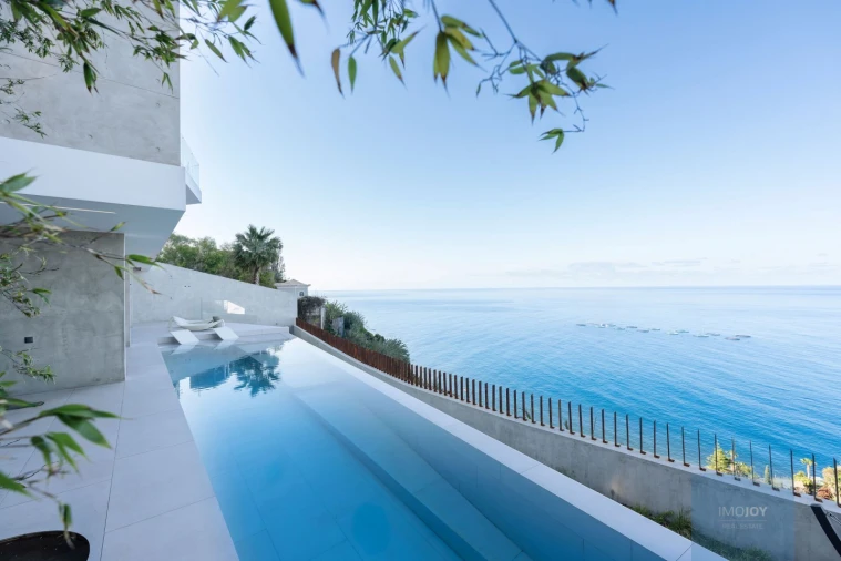 Moradia T3 para Venda em Arco da Calheta Foto 2