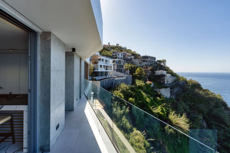 Moradia T3 para Venda em Arco da Calheta Foto 14