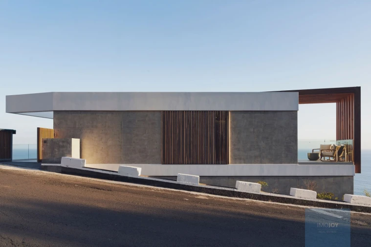 Moradia T3 para Venda em Arco da Calheta Foto 76