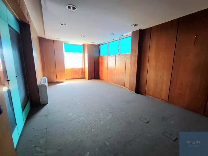 Armazém para Venda em Sacavém e Prior Velho Foto 13