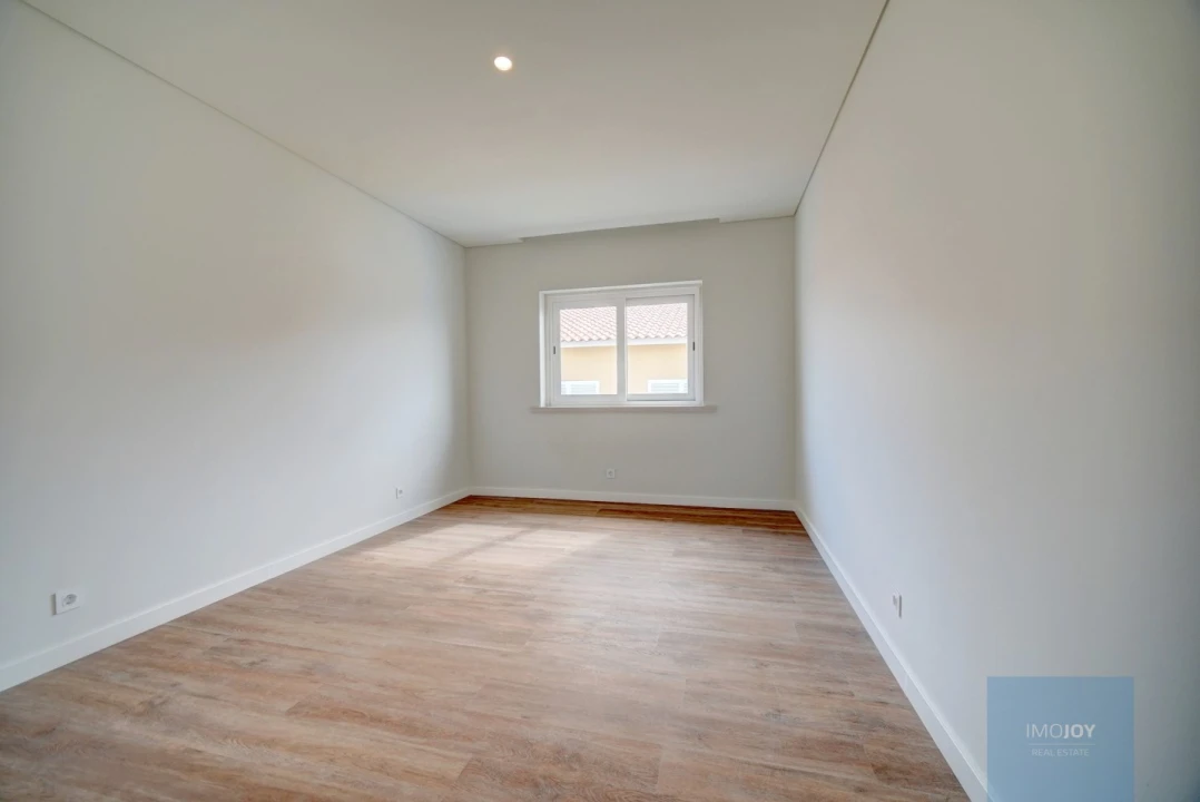 Moradia T5 para Venda em Cascais e Estoril Foto 40