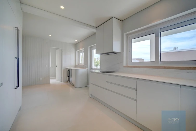 Moradia T5 para Venda em Cascais e Estoril Foto 12