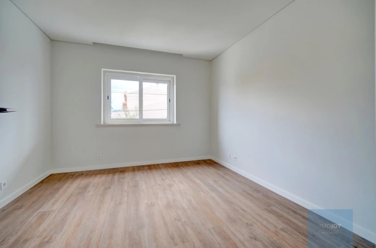 Moradia T5 para Venda em Cascais e Estoril Foto 33