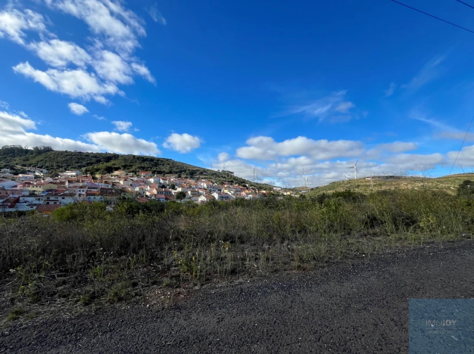 Terreno para Venda em Fanhões Foto 6