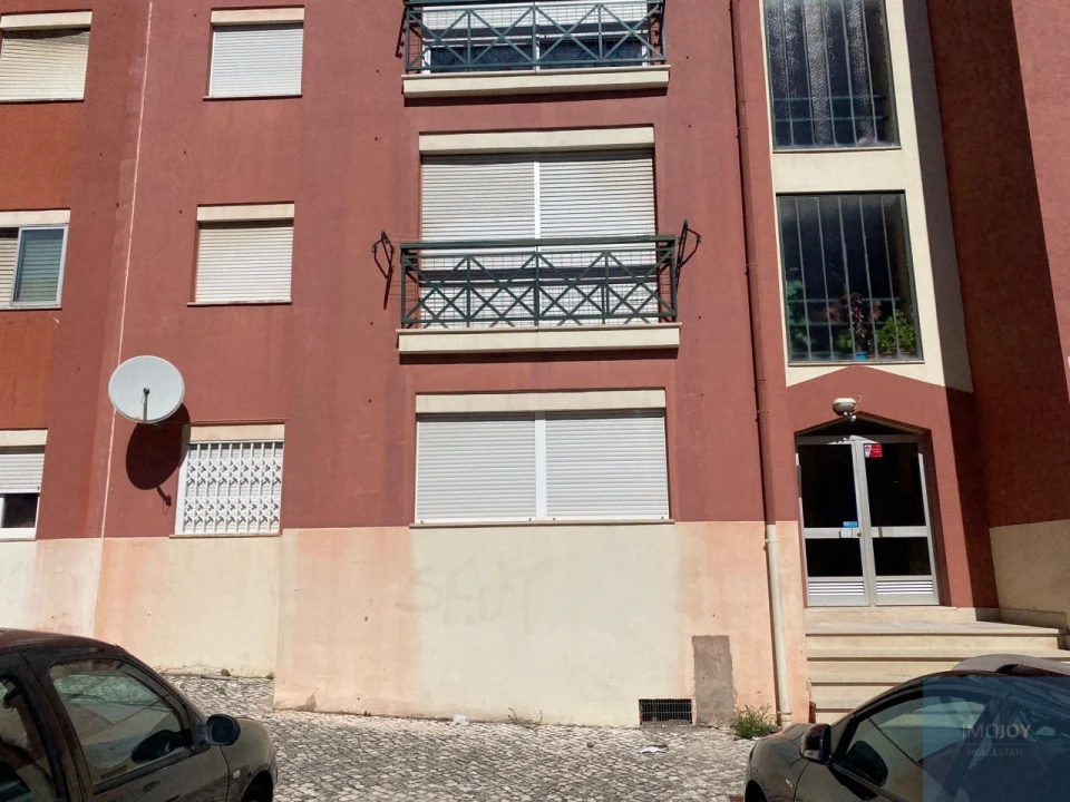 Apartamento T2 para Venda em Falagueira-Venda Nova Foto 25