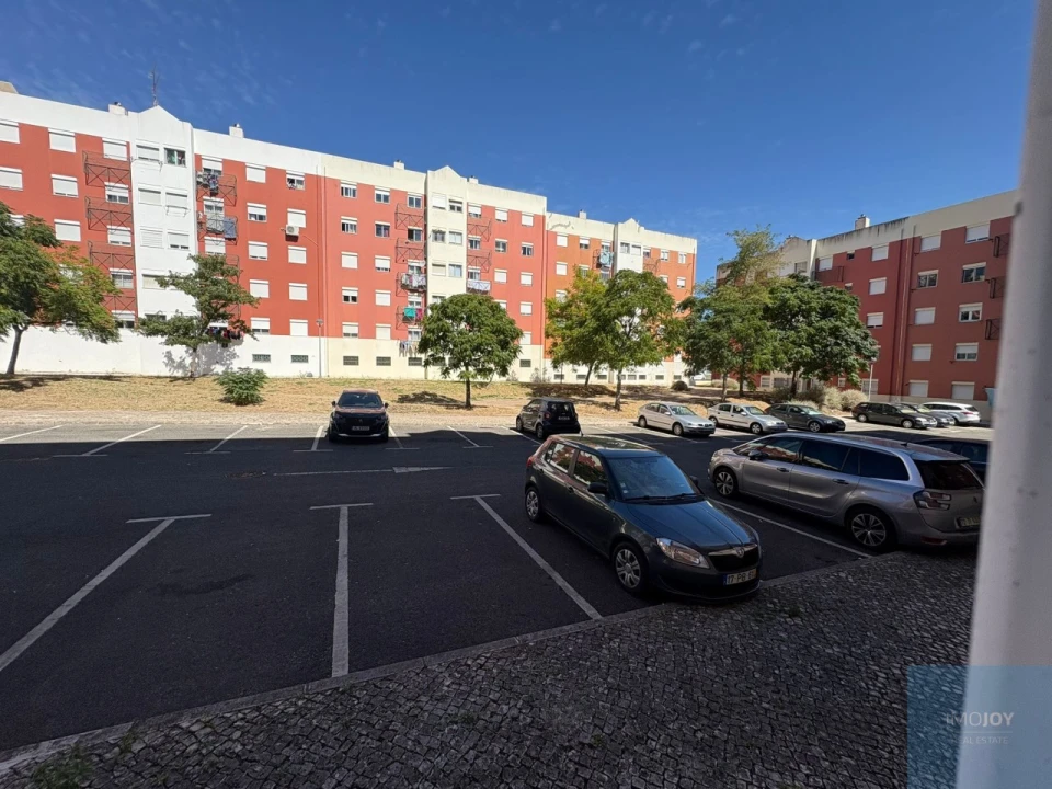 Apartamento T2 para Venda em Falagueira-Venda Nova Foto 26