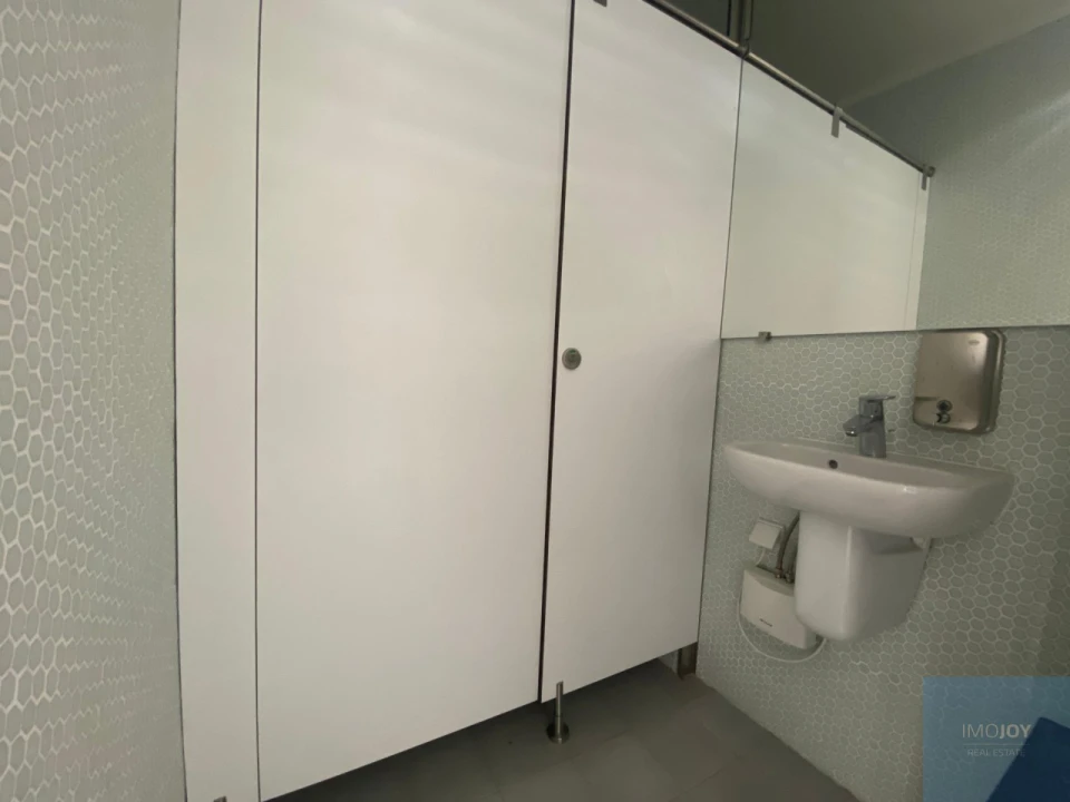 Prédio para Arrendamento em Cedofeita, Santo Ildefonso, Sé, Miragaia, São Nicolau e Vitória Foto 34