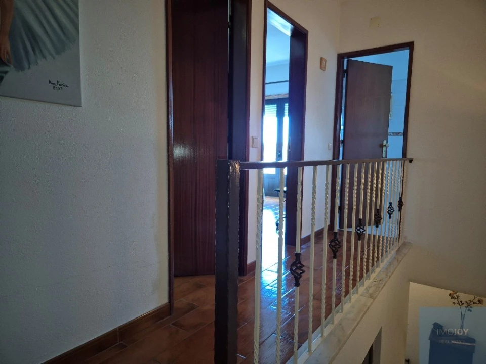 Moradia T2 para Venda em Alcabideche Foto 22