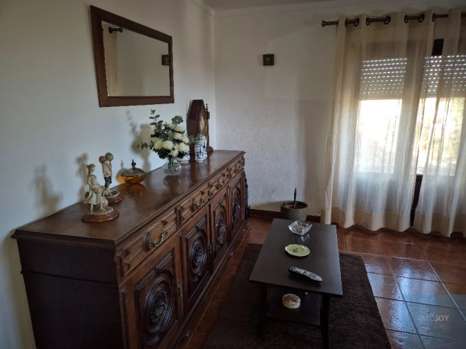 Moradia T2 para Venda em Alcabideche Foto 9