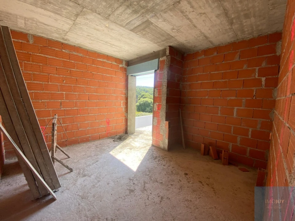 Moradia T4 para Venda em Atouguia da Baleia Foto 29