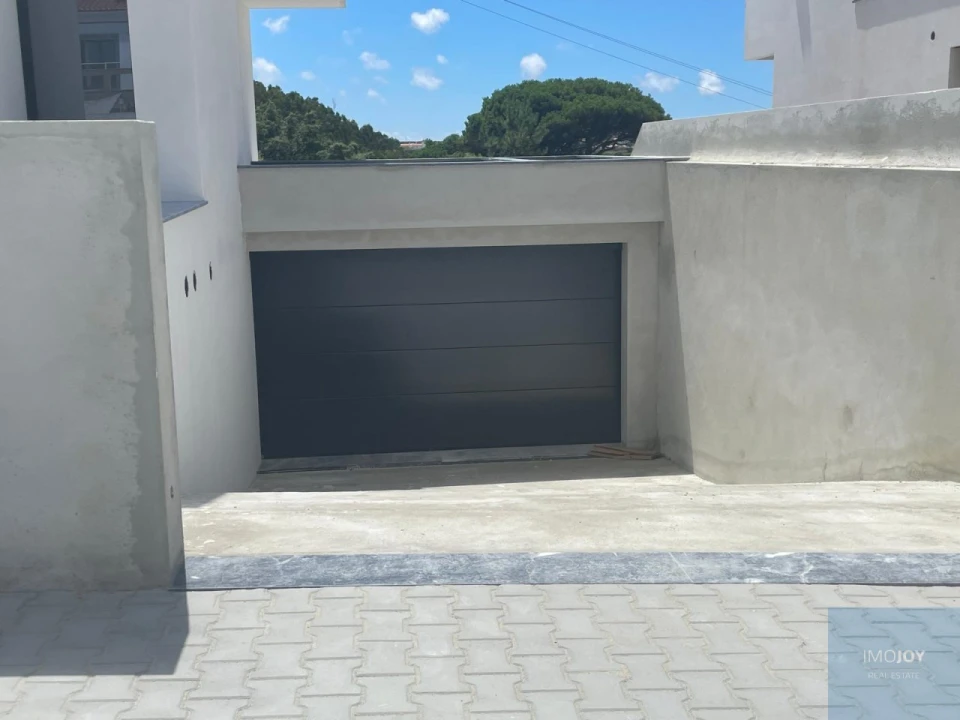 Moradia T4 para Venda em Atouguia da Baleia Foto 56