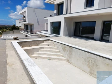Moradia T4 para Venda em Atouguia da Baleia