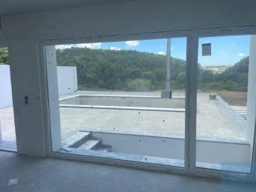 Moradia T4 para Venda em Atouguia da Baleia