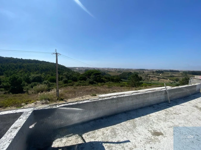 Moradia T4 para Venda em Atouguia da Baleia Foto 22