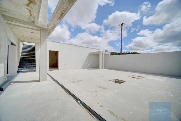 Moradia T4 para Venda em Atouguia da Baleia Foto 31