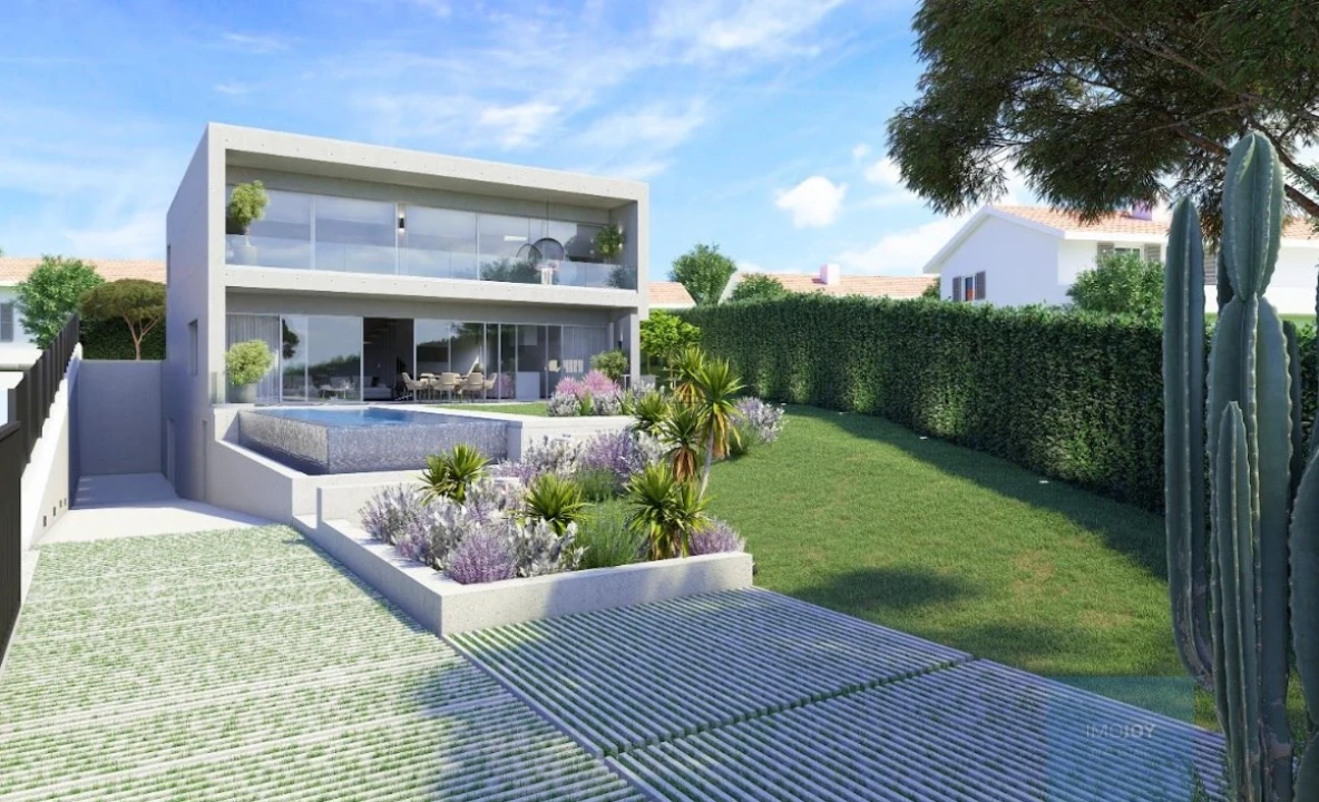 Moradia T4 para Venda em Cascais e Estoril Foto 1