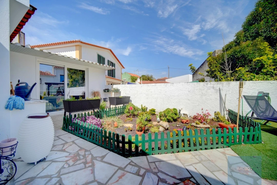 Moradia T3 para Venda em Santa Maria e São Miguel, São Martinho, São Pedro Penaferrim Foto 28