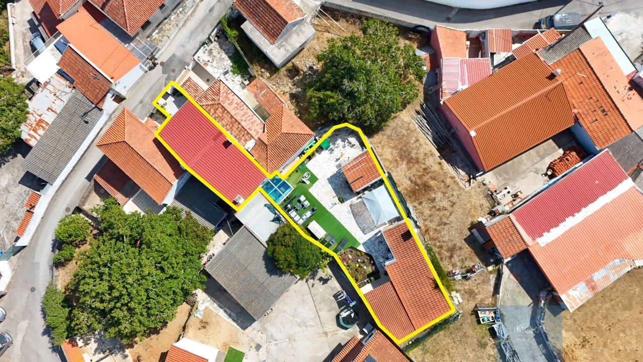 Moradia T3 para Venda em Santa Maria e São Miguel, São Martinho, São Pedro Penaferrim Foto 36