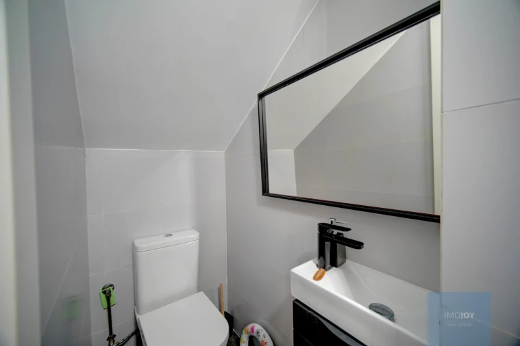 Moradia T3 para Venda em Santa Maria e São Miguel, São Martinho, São Pedro Penaferrim Foto 7