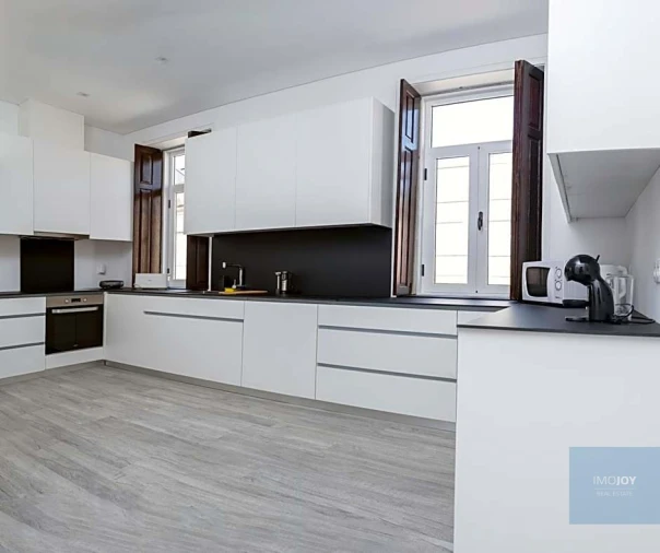 Moradia T15 para Venda em Campanhã Foto 10