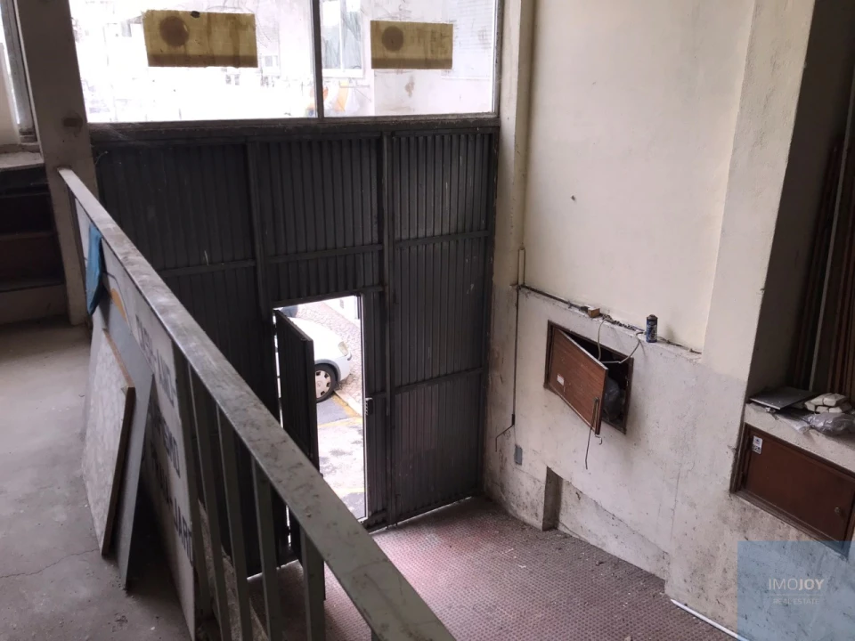 Armazém para Venda em Algés, Linda-A-Velha e Cruz Quebrada-Dafundo Foto 13