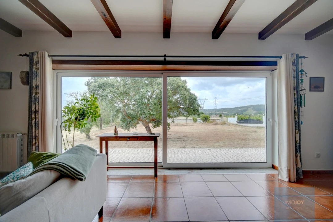 Quinta T3 para Venda em Alcoentre Foto 6