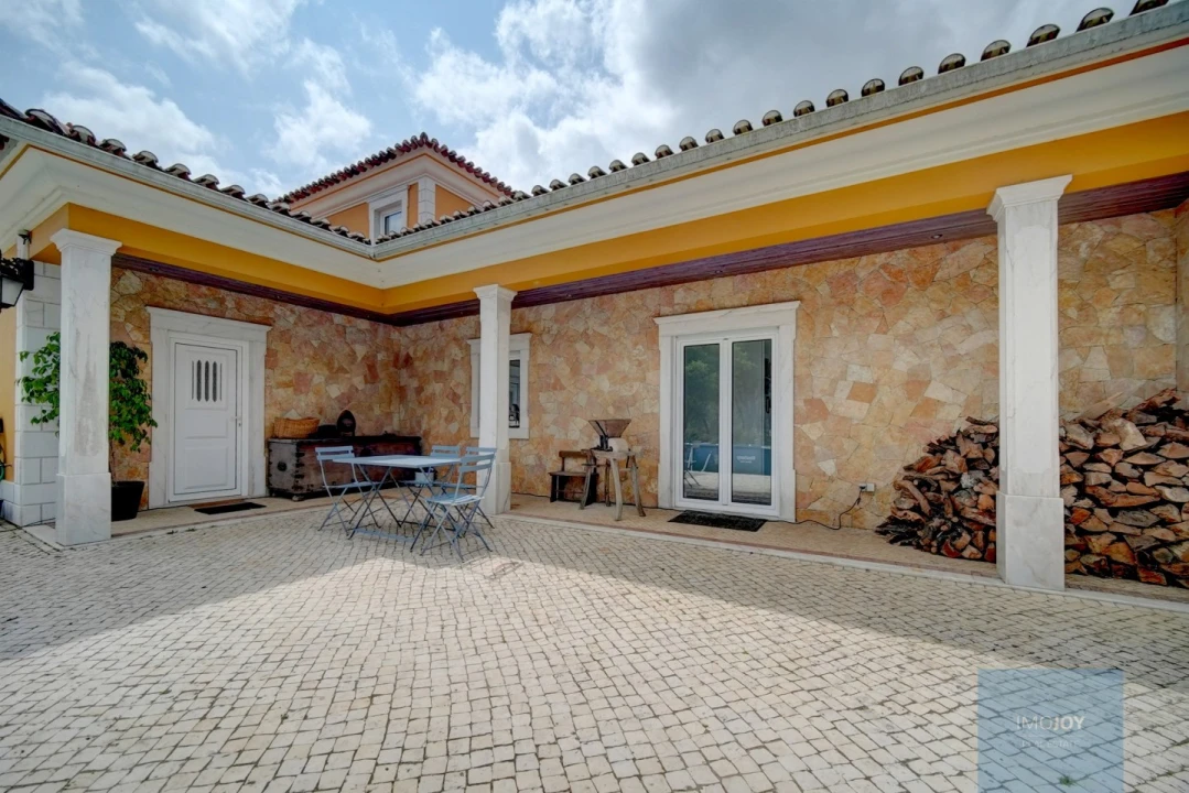 Quinta T3 para Venda em Alcoentre Foto 40