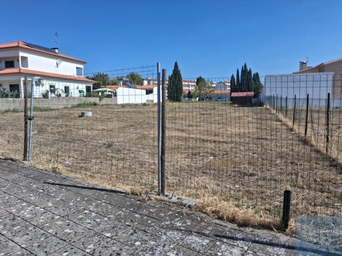 Terreno para Venda em Montalvo Foto 7