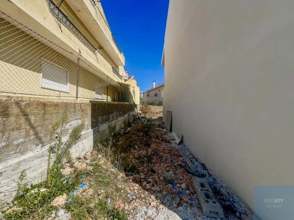 Moradia T4 para Venda em São Domingos de Rana Foto 15