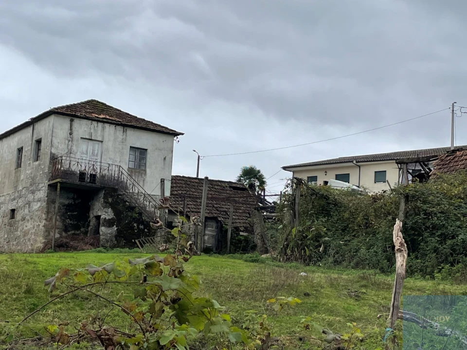 Terreno Misto para Venda em Penafiel Foto 3