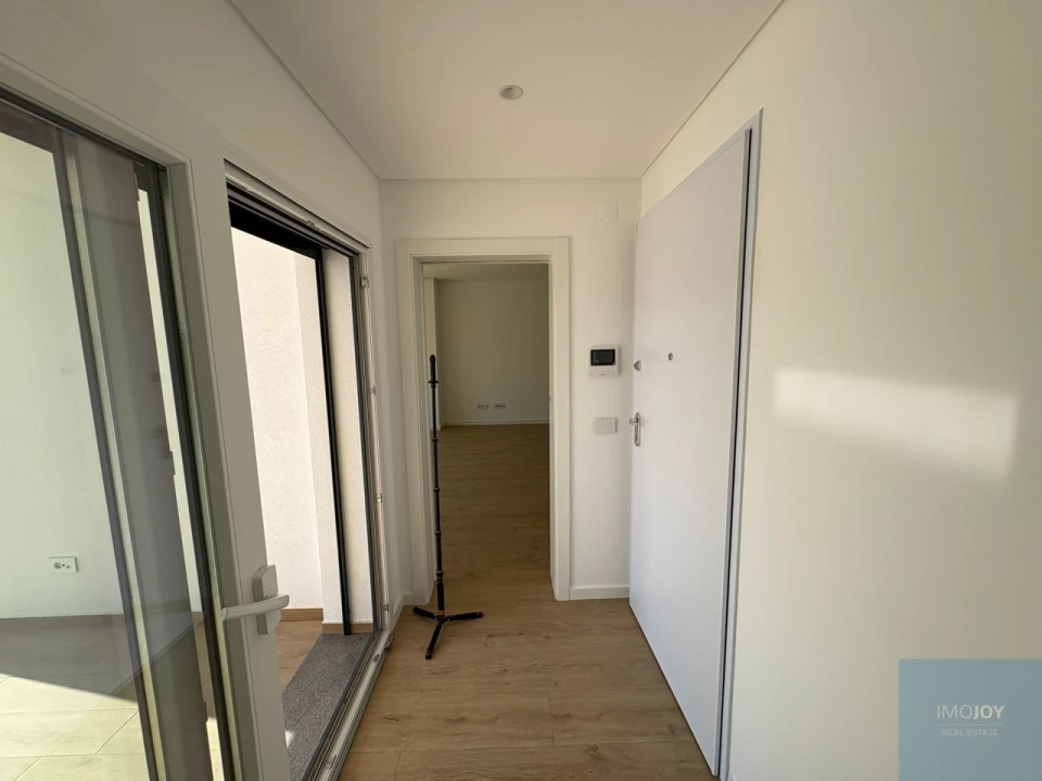 Apartamento T3 para Venda em Carcavelos e Parede Foto 12