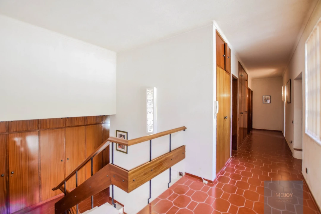 Moradia T10 para Venda em Santa Maria e São Miguel, São Martinho, São Pedro Penaferrim Foto 16