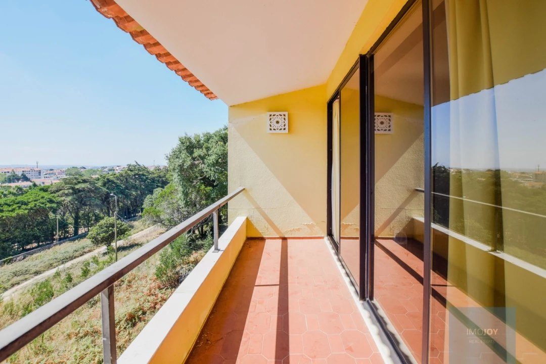 Moradia T10 para Venda em Santa Maria e São Miguel, São Martinho, São Pedro Penaferrim Foto 33