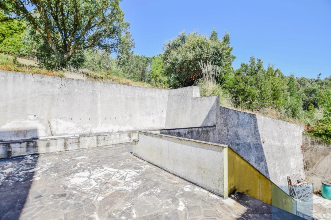 Moradia T10 para Venda em Santa Maria e São Miguel, São Martinho, São Pedro Penaferrim Foto 48