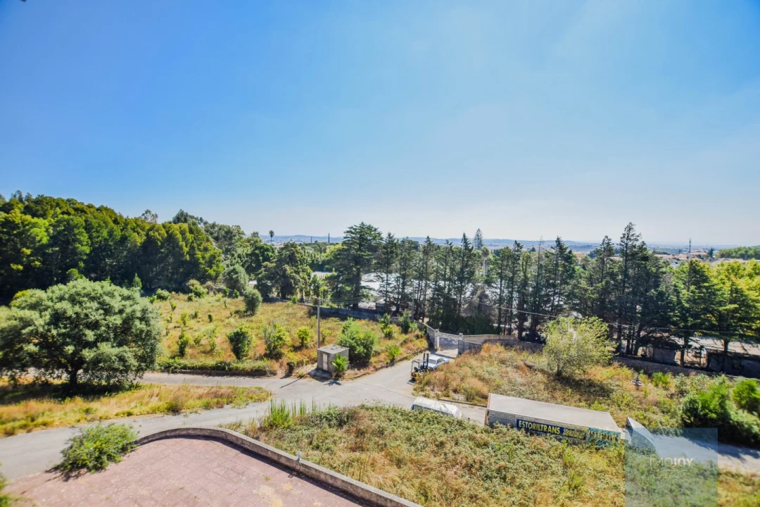 Moradia T10 para Venda em Santa Maria e São Miguel, São Martinho, São Pedro Penaferrim Foto 58