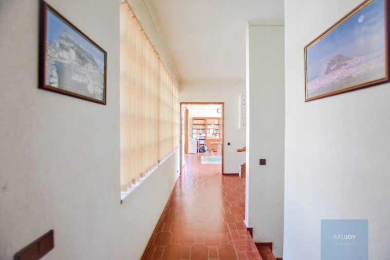 Moradia T10 para Venda em Santa Maria e São Miguel, São Martinho, São Pedro Penaferrim Foto 28