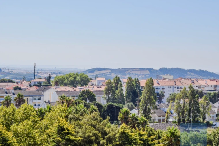 Moradia T10 para Venda em Santa Maria e São Miguel, São Martinho, São Pedro Penaferrim Foto 34