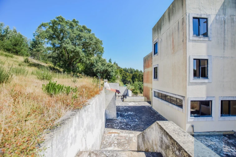 Moradia T10 para Venda em Santa Maria e São Miguel, São Martinho, São Pedro Penaferrim Foto 50