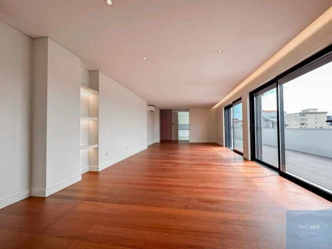 Apartamento T4 para Arrendamento em Matosinhos e Leça da Palmeira Foto 4