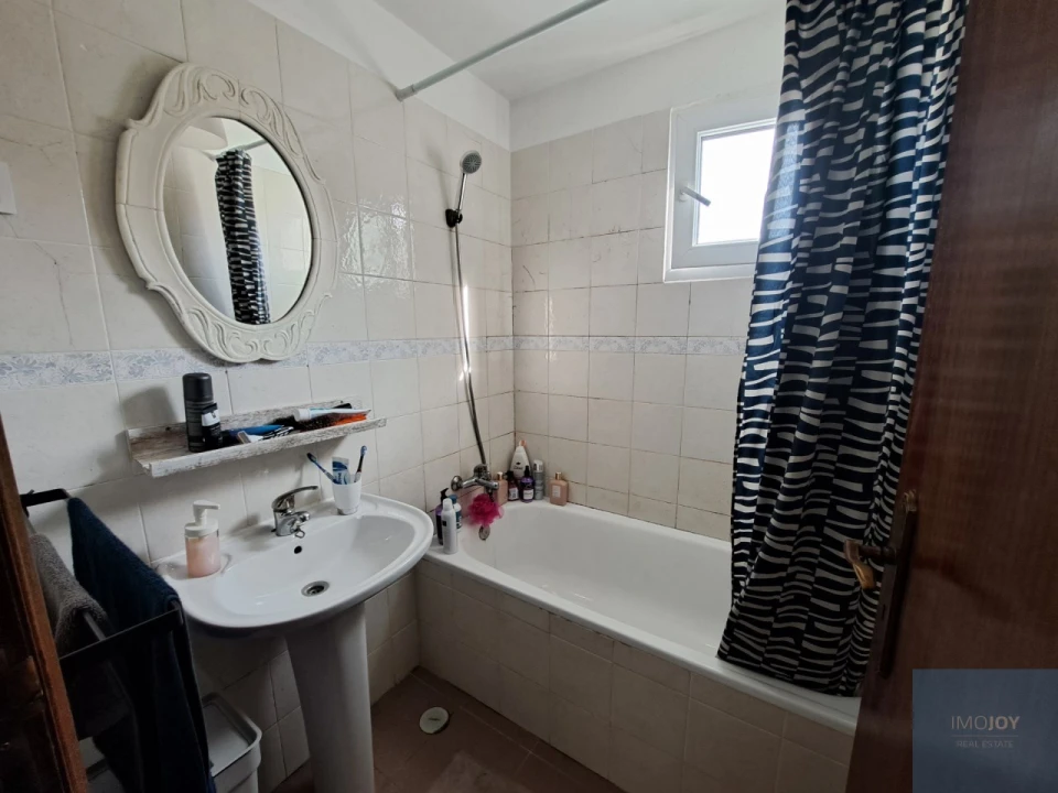 Prédio para Venda em Casal de Cambra Foto 12