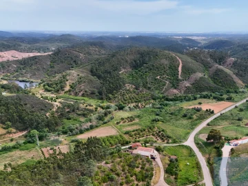 Terreno Misto para Venda em Marmelete