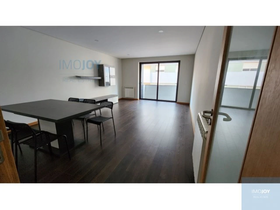 Apartamento T2 para Arrendamento em Cedofeita, Santo Ildefonso, Sé, Miragaia, São Nicolau e Vitória Foto 20