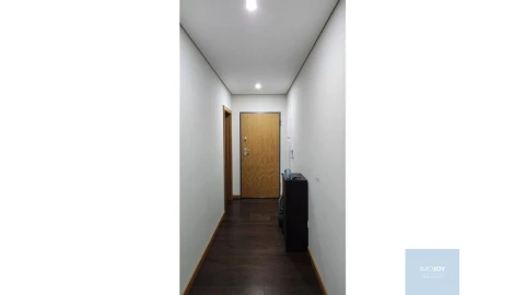 Apartamento T2 para Arrendamento em Cedofeita, Santo Ildefonso, Sé, Miragaia, São Nicolau e Vitória