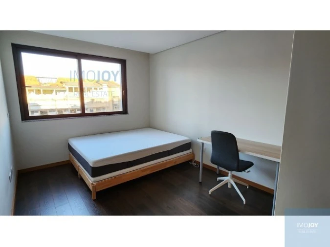 Apartamento T2 para Arrendamento em Cedofeita, Santo Ildefonso, Sé, Miragaia, São Nicolau e Vitória Foto 24
