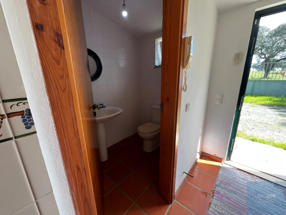 Quinta T4 para Venda em Avis Foto 8