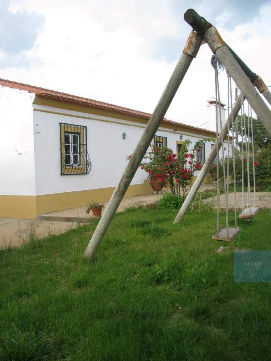 Quinta T4 para Venda em Avis Foto 27