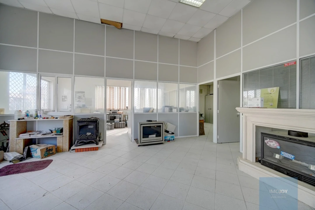 Armazém para Venda em Atalaia e Alto Estanqueiro-Jardia Foto 8