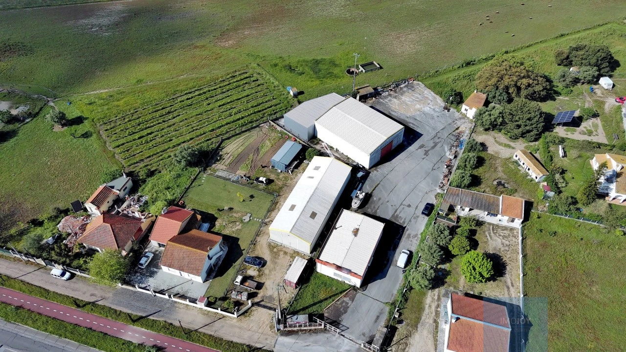 Armazém para Venda em Atalaia e Alto Estanqueiro-Jardia Foto 1